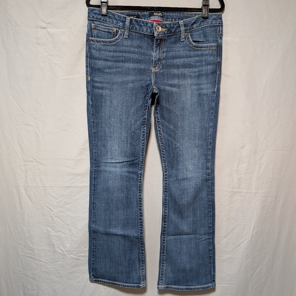 A New Approach A.N.A Medium Wash Bootcut‎ Jeans Cotton Stretch Denim Women's 31